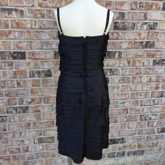 EUC Tadashi Petite Layers Spaghetti Strap Dress - Picture 3 of 7